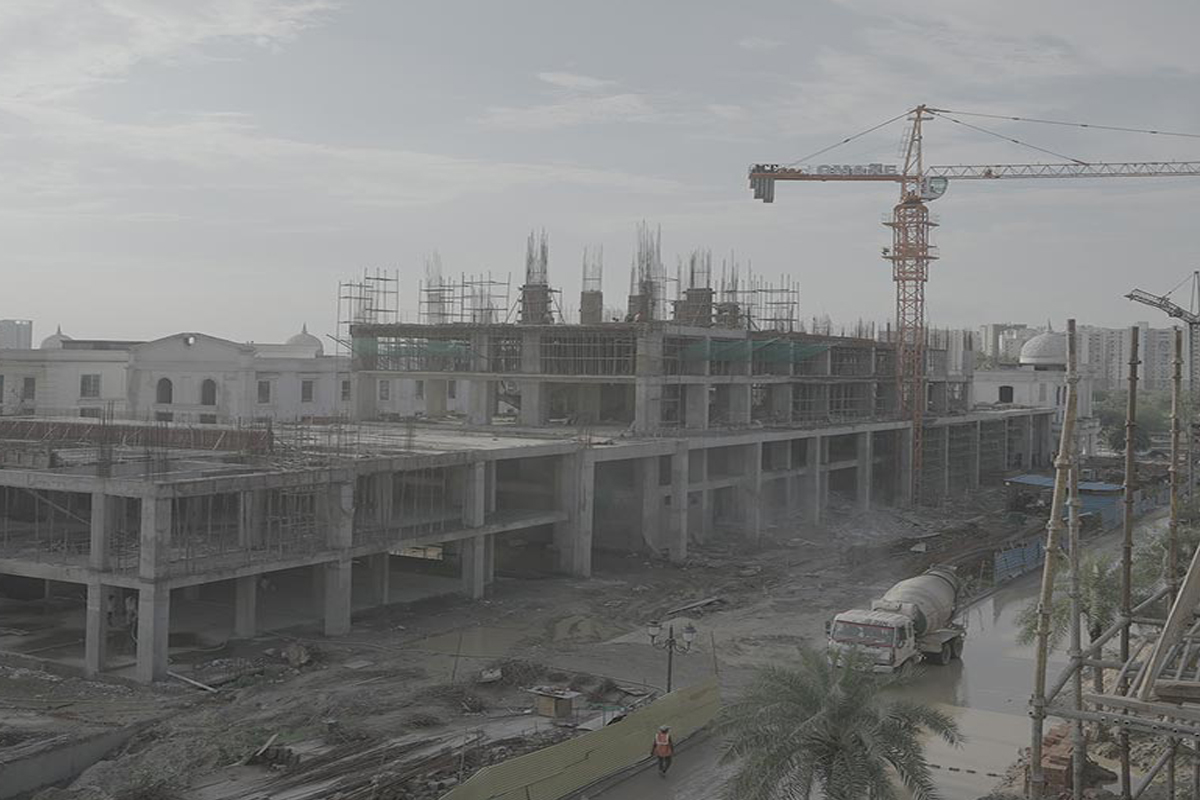 auric sco shops, faridabad auric universal